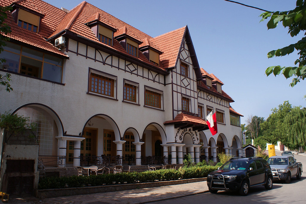 Historic building in Ifrane – Ifrane travel guide architecture highlight